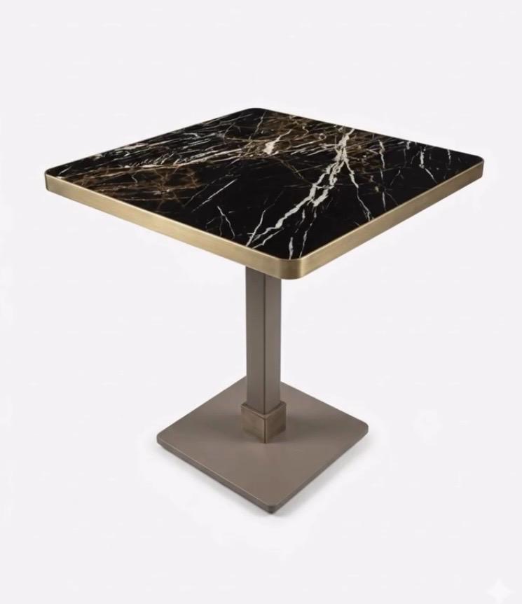 Siyah Mermer & Pirinç Cafe Masası