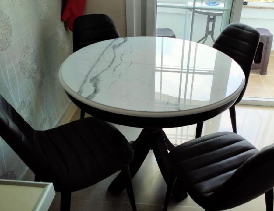 Beyaz Mermer Yuvarlak 4 Kişilik Restaurant Masası